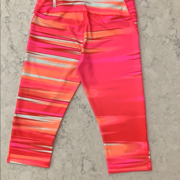 ZELLA CAPRI - Picture 5 of 5